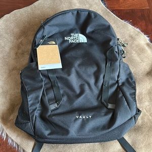 The North Face Vault 27L Backpack, Black *NWT* **Damaged**